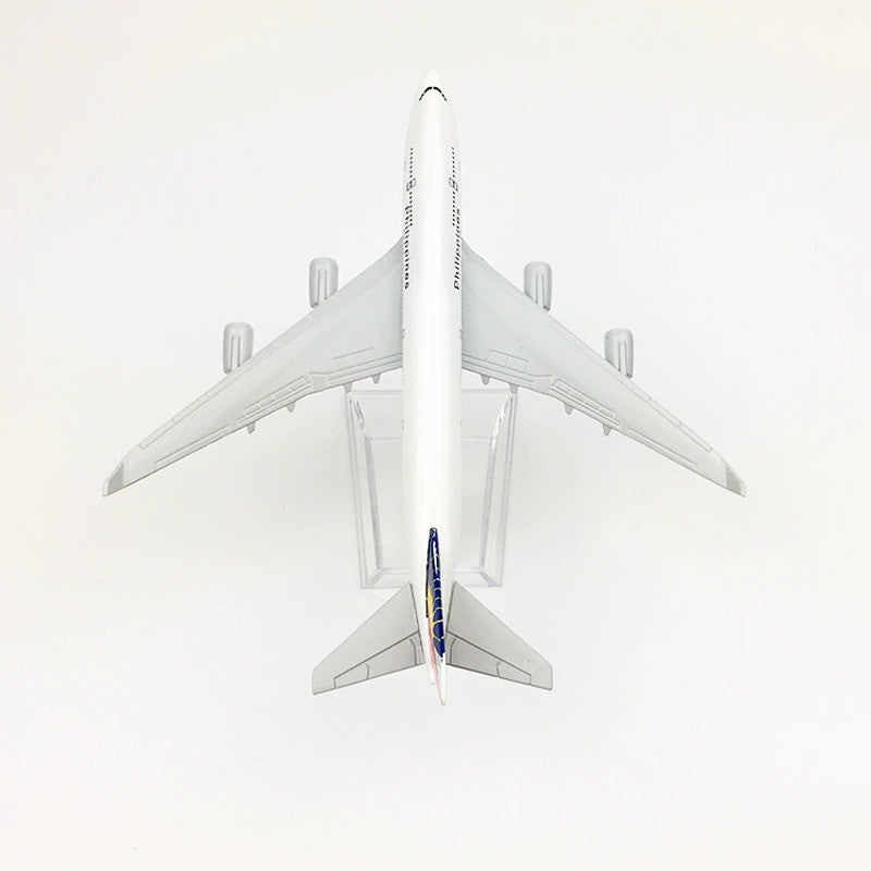 Philippine Airlines Boeing 747