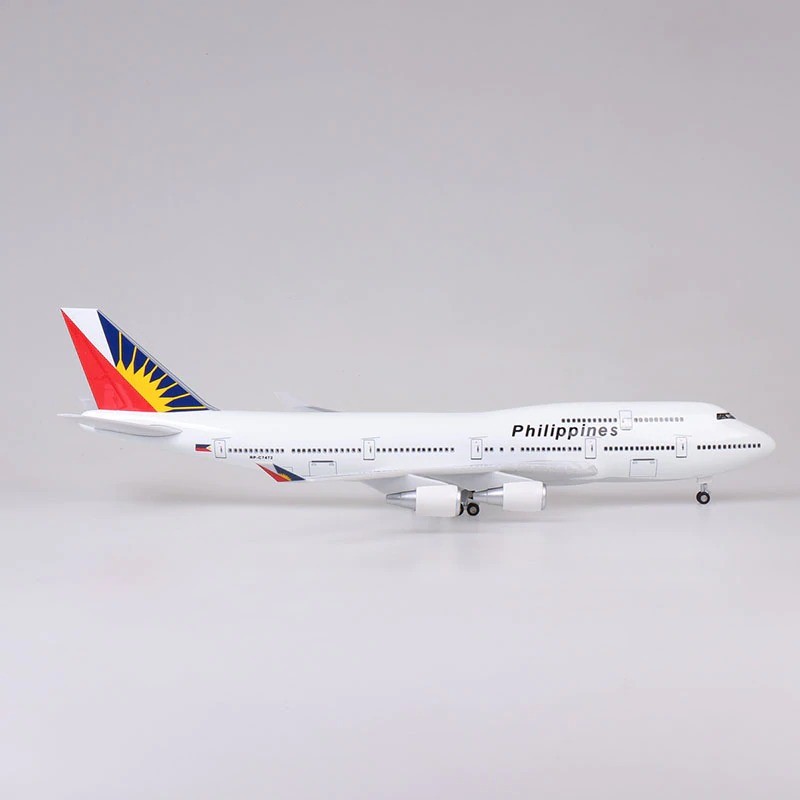 XL Philippine Airlines Boeing 747