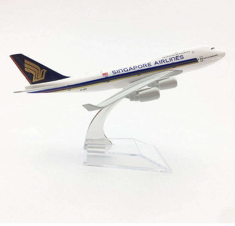 Singapore Airlines Boeing 747