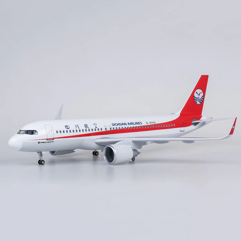 XL Sichuan Airlines Airbus A320 NEO