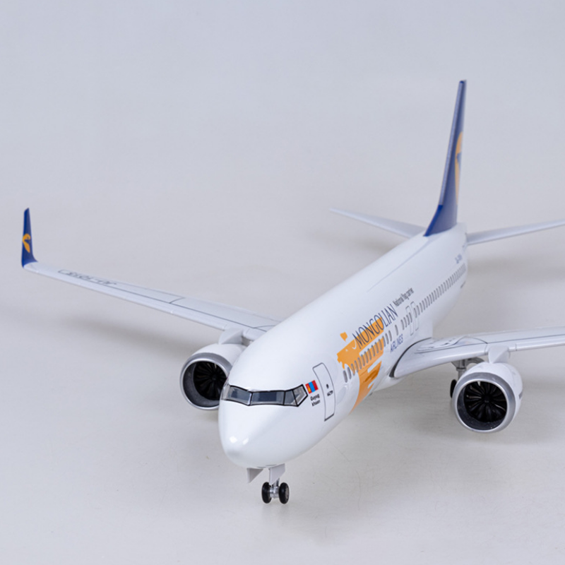 XL Mongolian Airlines Boeing 737