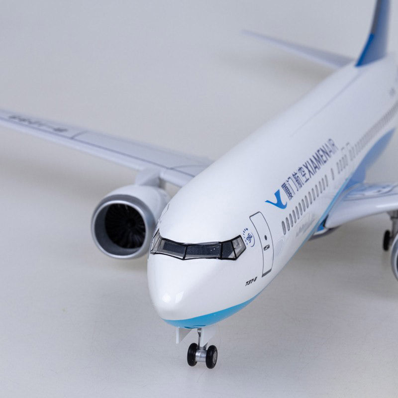XL XiamenAir Boeing 737 MAX