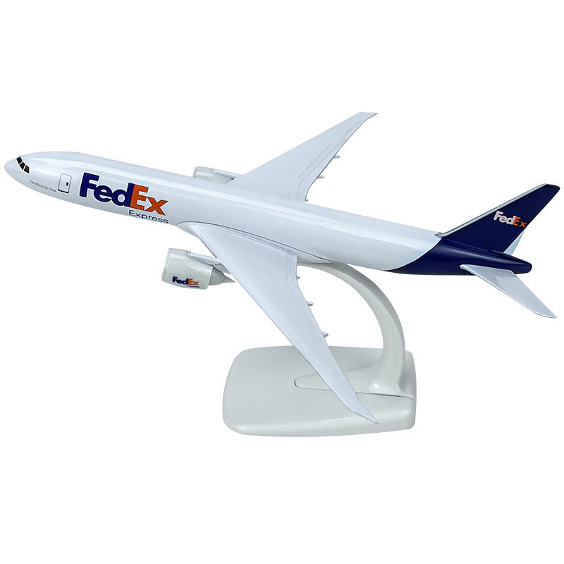 FedEx Express Boeing 777