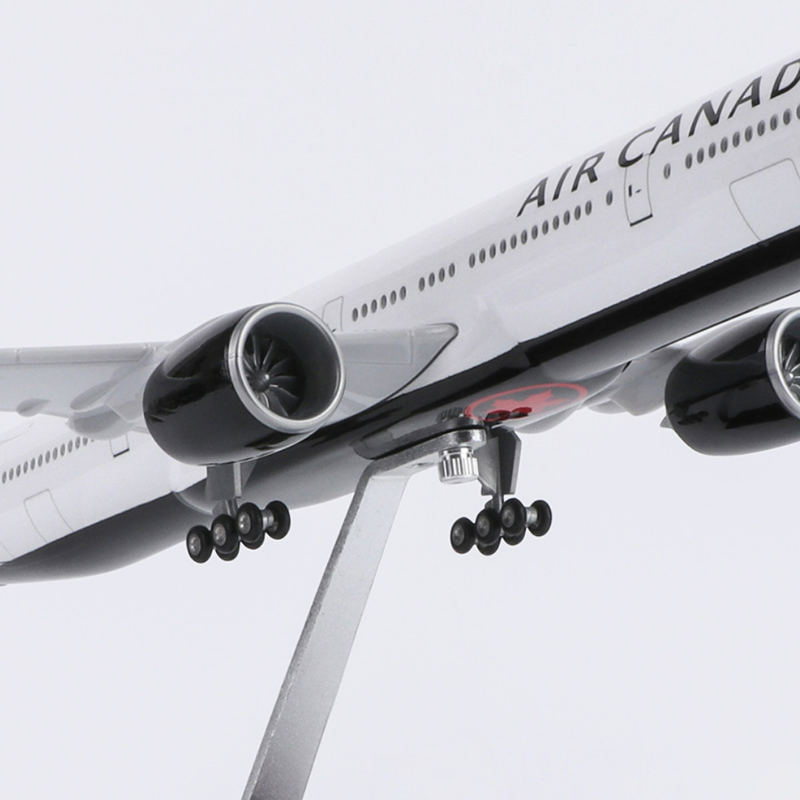 XL Air Canada Boeing 777