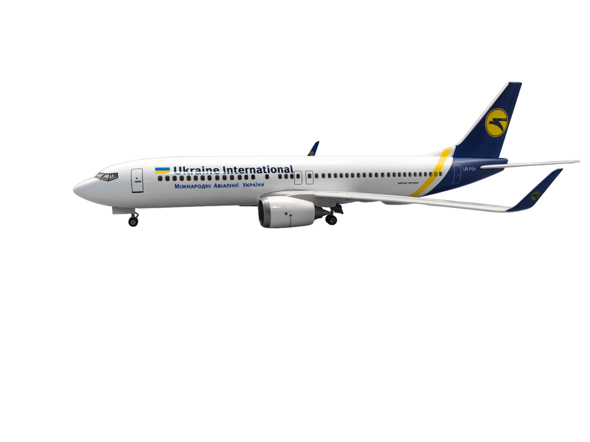 XL Ukraine International Boeing 737