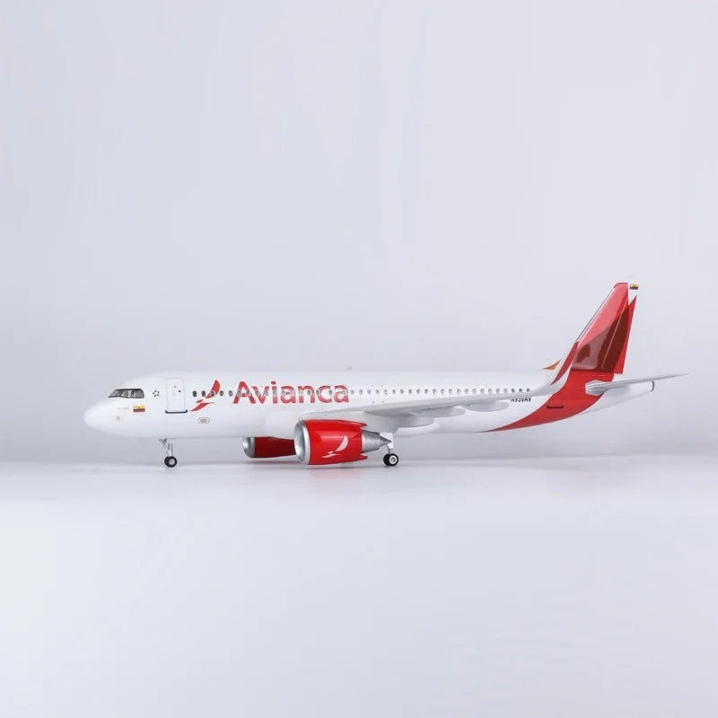 XL Avianca Airbus A320 NEO
