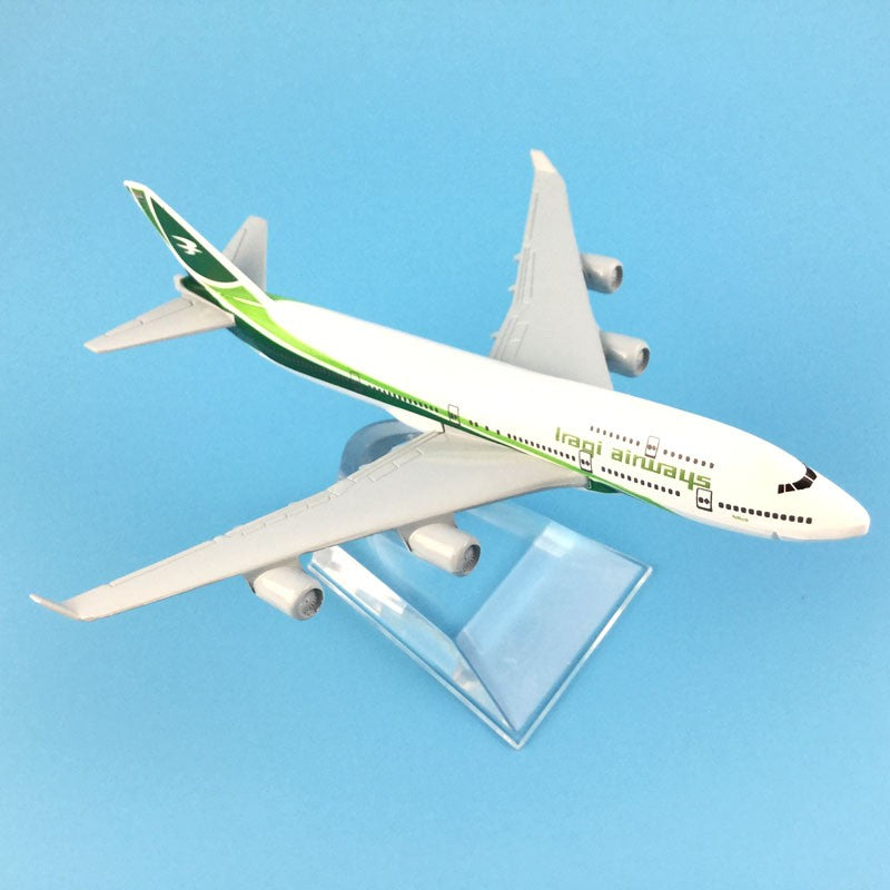 Iraqi Airways Boeing 747