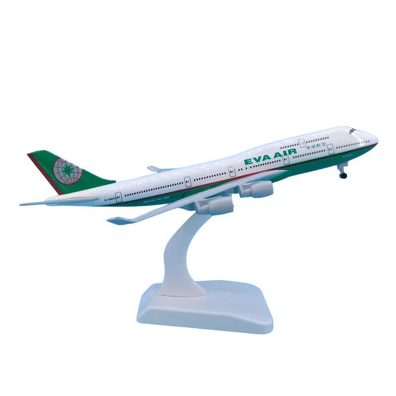 EVA Air Boeing 747