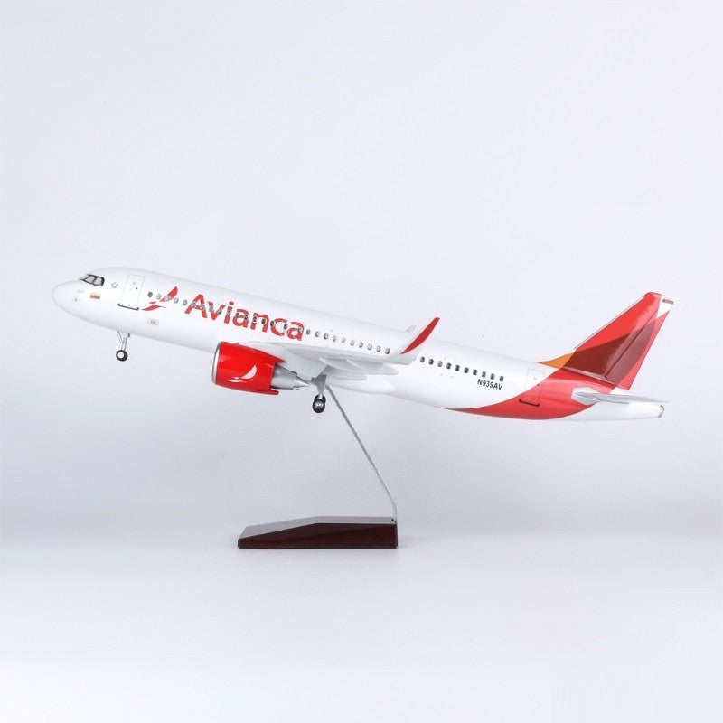 XL Avianca Airbus A320 NEO