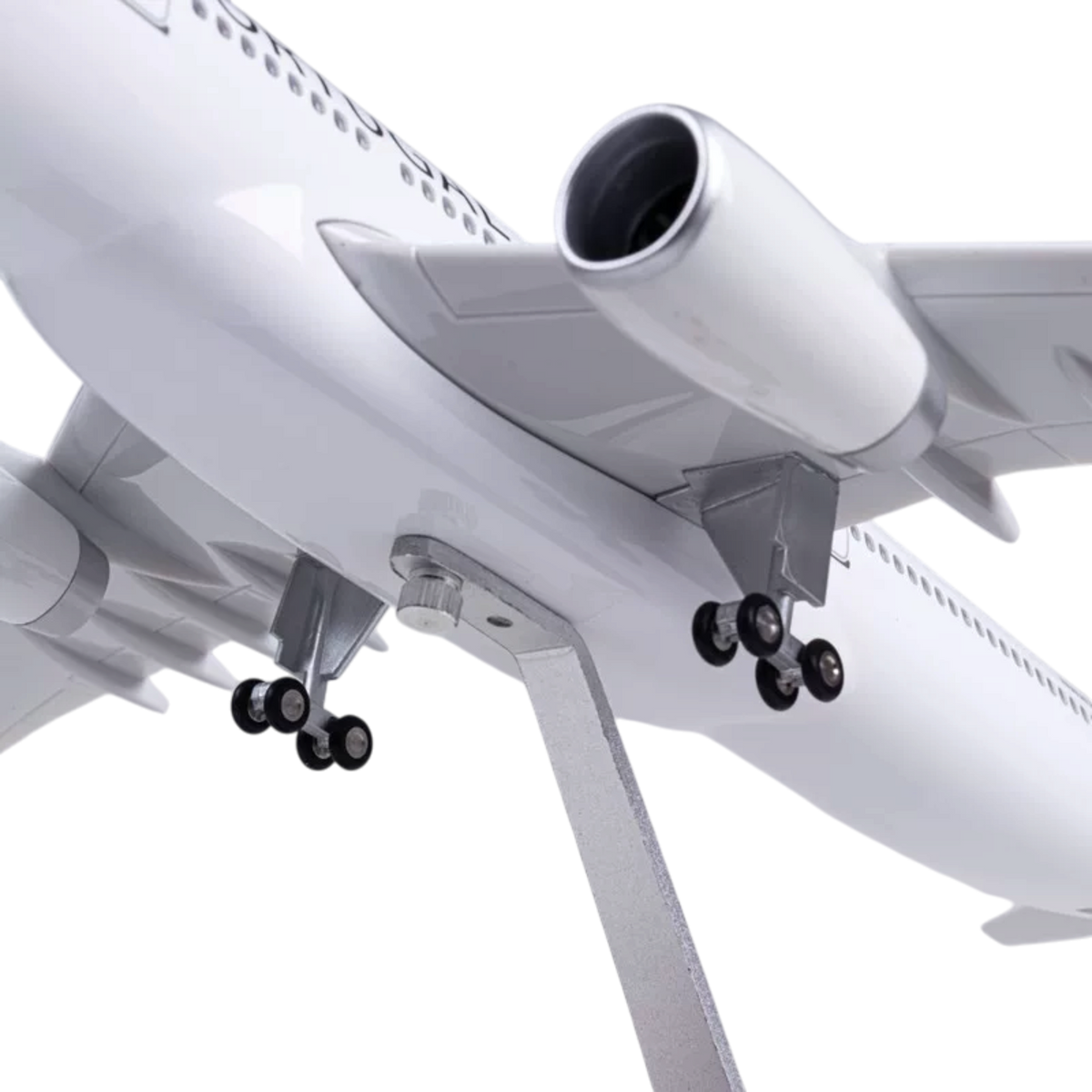 XL TAP Air Portugal Airbus A330 Model Aircraft - Photo 4