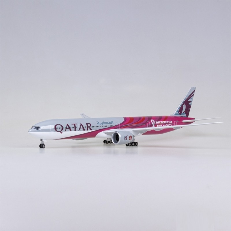 XL Qatar Airways Boeing 777 Premium Resin Aircraft Model