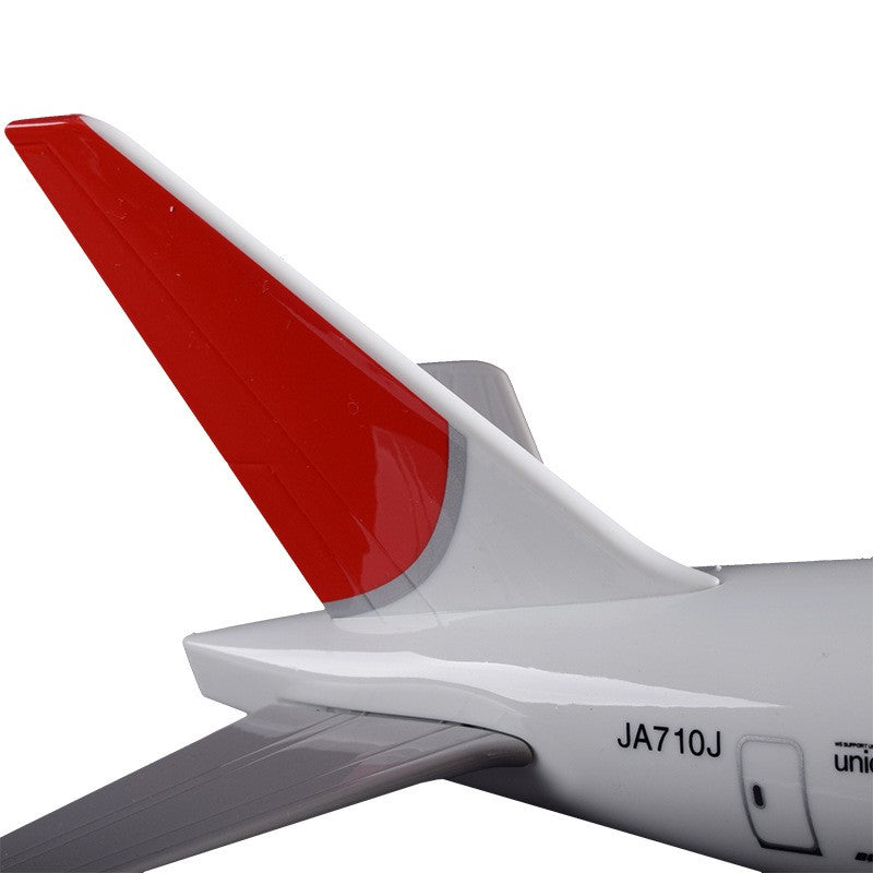 XL Japan Airlines Boeing 777