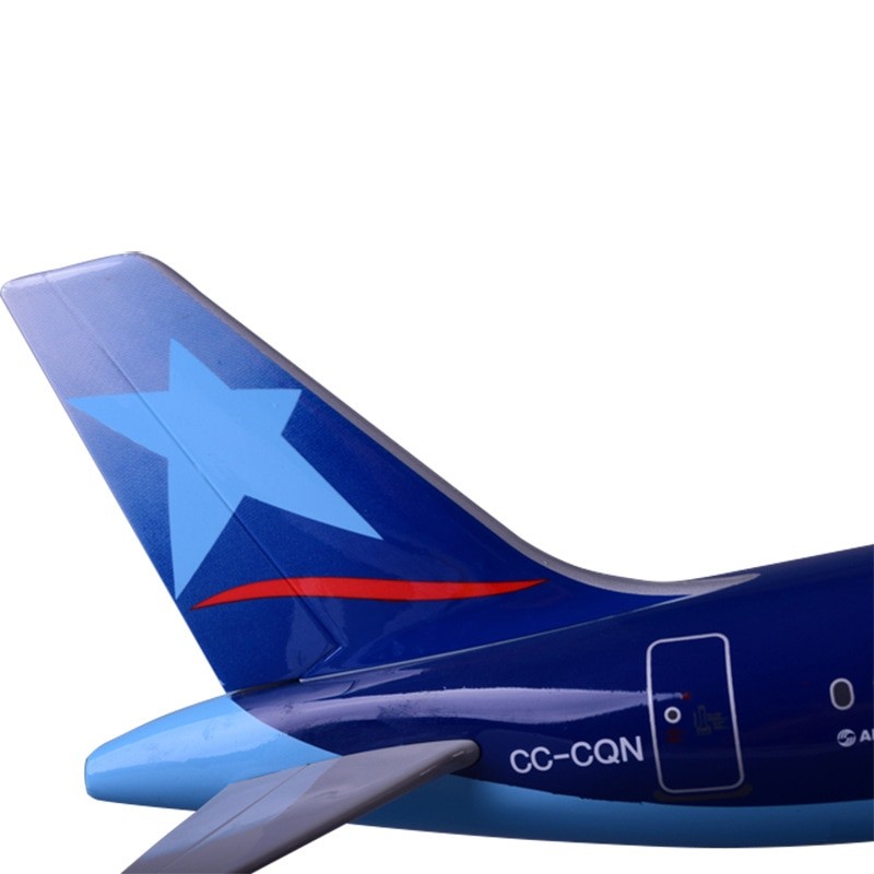XL LAN Airlines Airbus A320