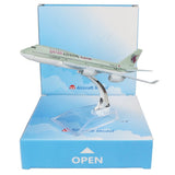 Qatar Airways Boeing 747