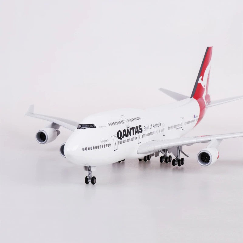 XL Qantas Boeing 747