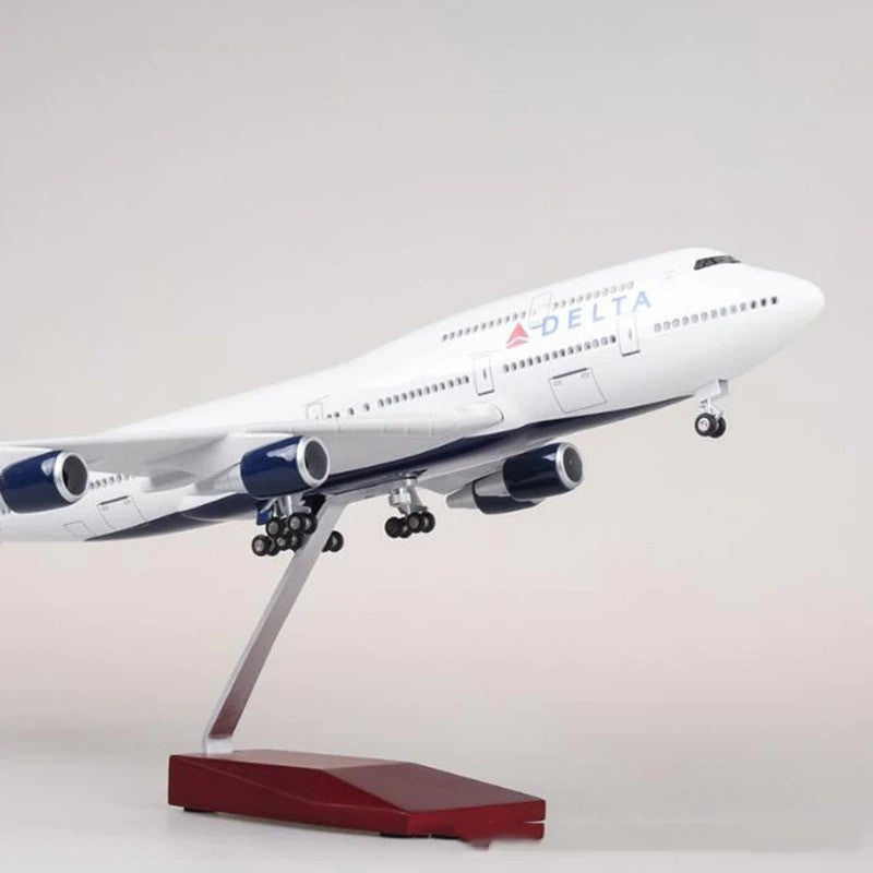 XL Delta Air Lines Boeing 747 Premium Resin Model Aircraft – AirModels