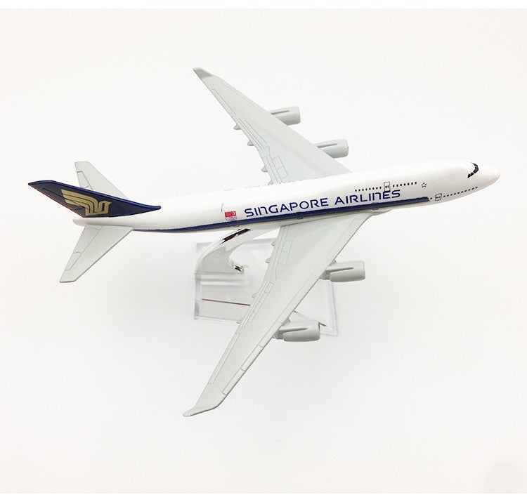 Singapore Airlines Boeing 747