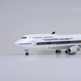 XL Singapore Airlines Boeing 747