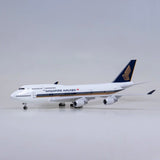 XL Singapore Airlines Boeing 747