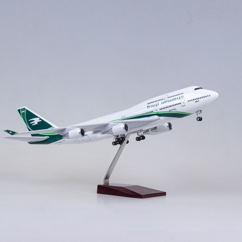 XL Iraqi Airways Boeing 747