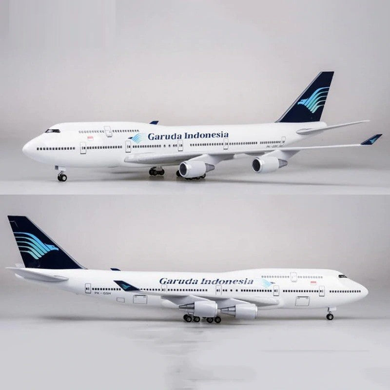XL Garuda Indonesia Boeing 747