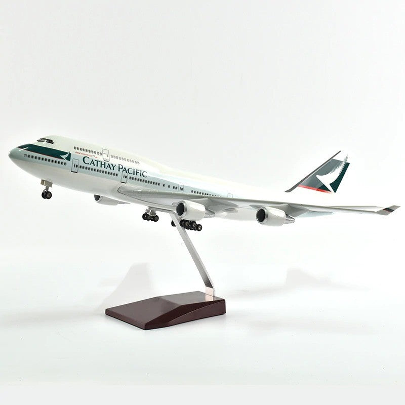 XL Cathay Pacific Boeing 747 Premium Resin Model Aircraft – AirModels