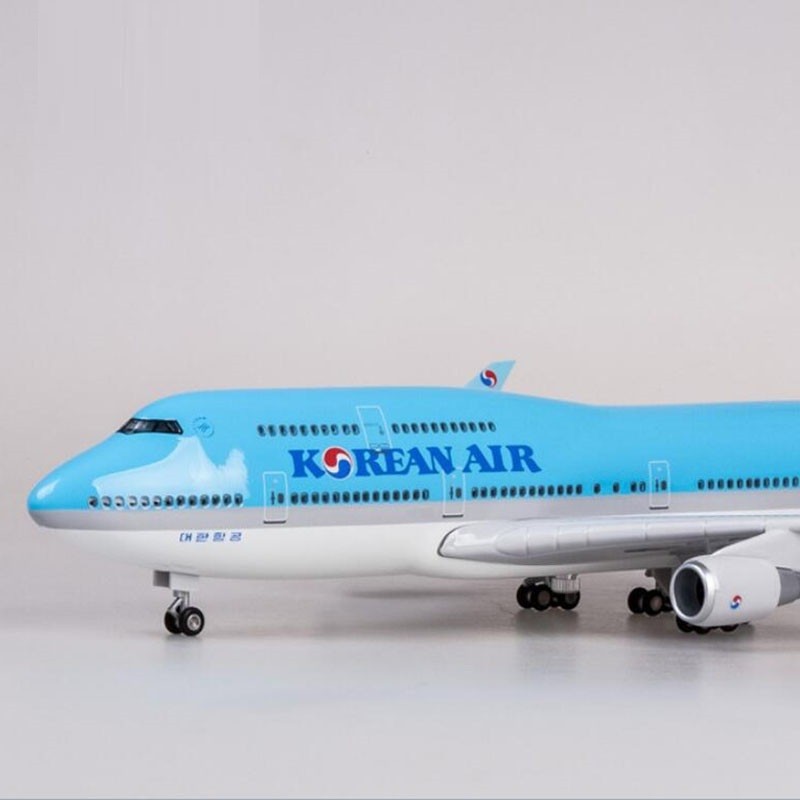 XL Korean Air Boeing 747 Premium Resin Model Aircraft – AirModels