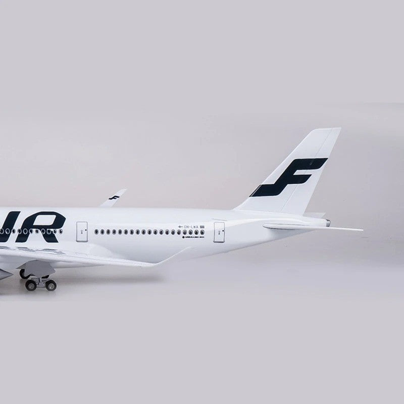 XL Finnair Airbus A350