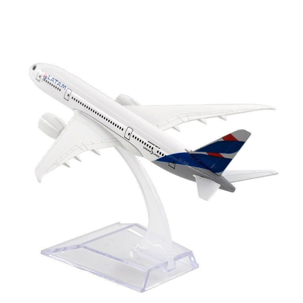 LATAM Boeing 787