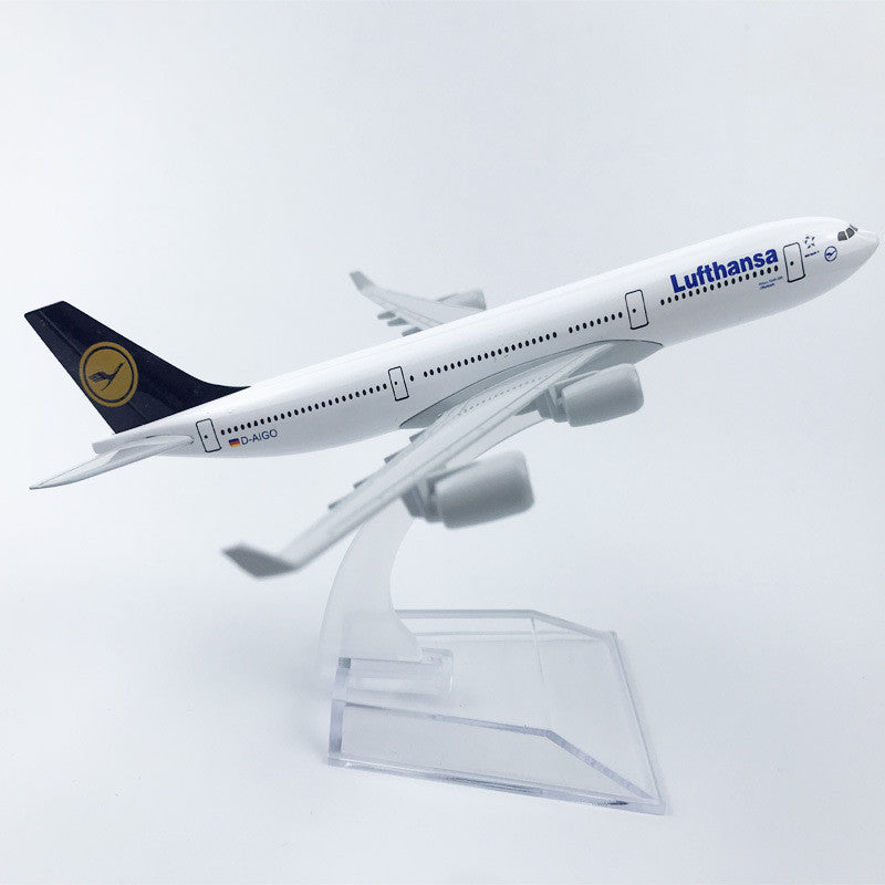Lufthansa Airbus A340