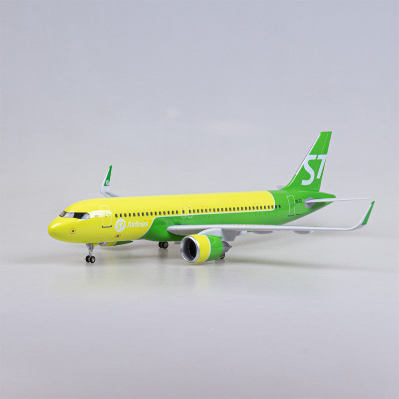 XL S7 Airlines Airbus A320 NEO Model Plane - 1/80 Scale Resin