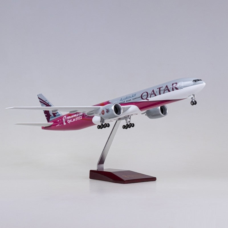 XL Qatar Airways Boeing 777 Premium Resin Aircraft Model – AirModels