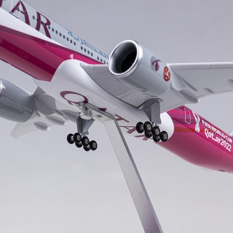 XL Qatar Airways Boeing 777