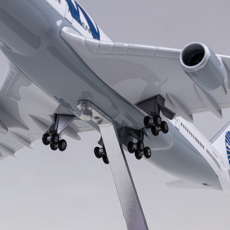 XL Pan American Boeing 747 Premium Resin Aircraft Model – AirModels