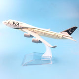 Pakistan International Boeing 747