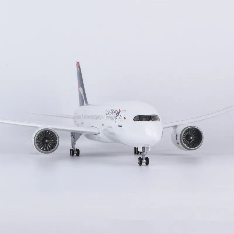 XL LATAM Boeing 787