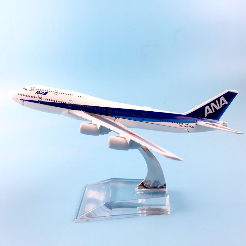 ANA Boeing 747