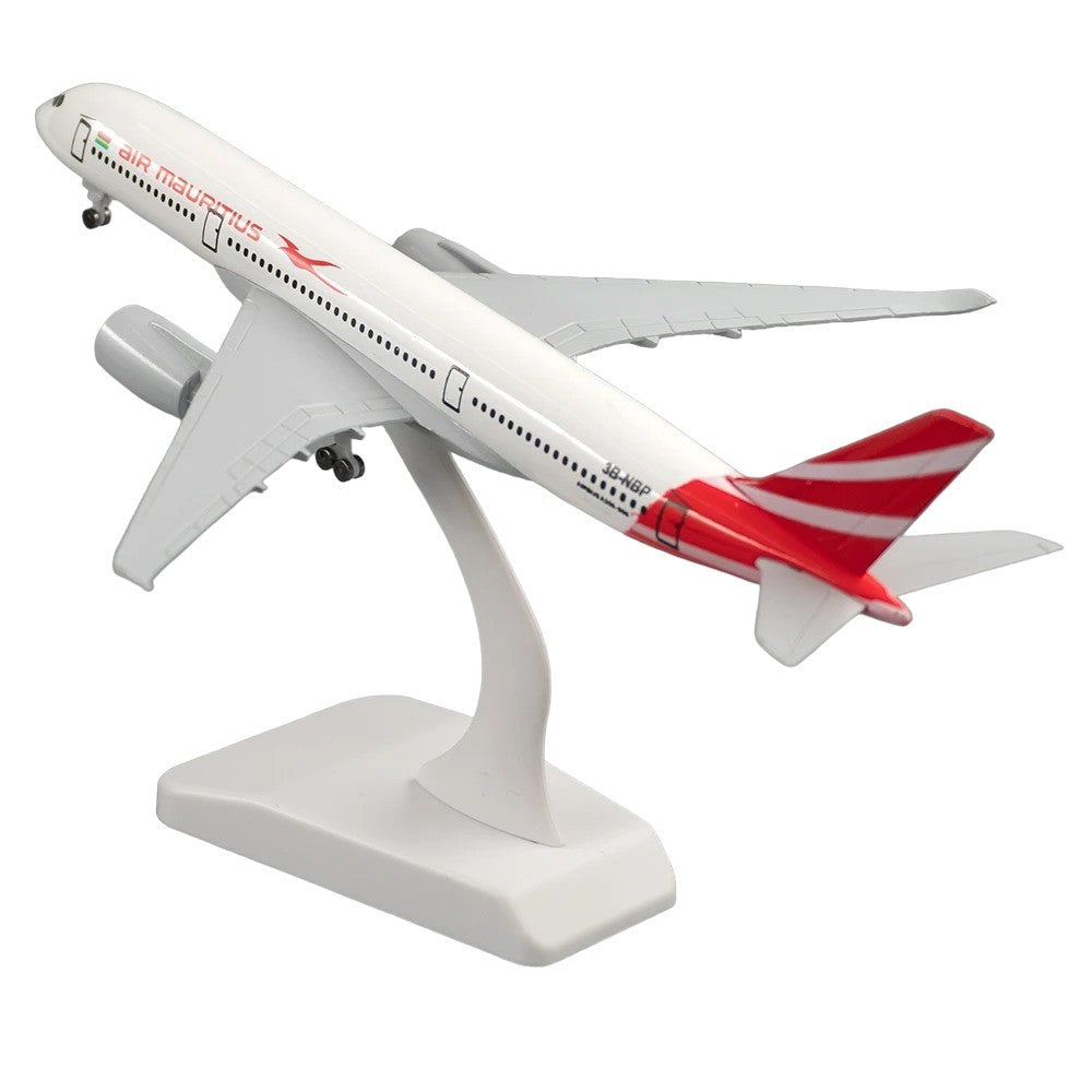 Air Mauritius Airbus A350 Model Plane - 1/350 Scale Diecast Metal