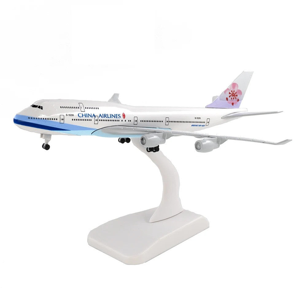 China Airlines Boeing 747 Model Plane - 1/350 Scale Diecast Metal
