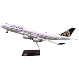 XL United Airlines Boeing 747