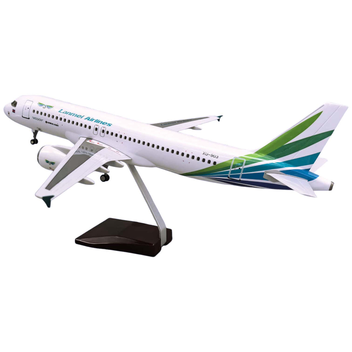 XL Lanmei Airlines Airbus A320