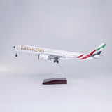 XL Emirates Airbus A350