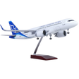 XL China Express Airbus A320 NEO Model Aircraft - Photo 1