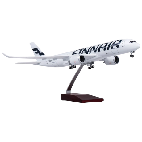 XL Finnair Airbus A350 Model Aircraft - Photo 1