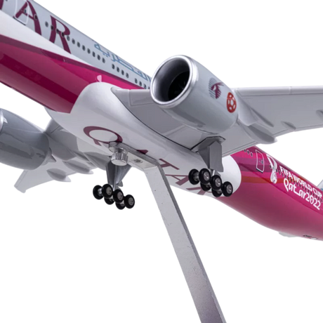 XL Qatar Airways Boeing 777 Model Aircraft - Photo 4