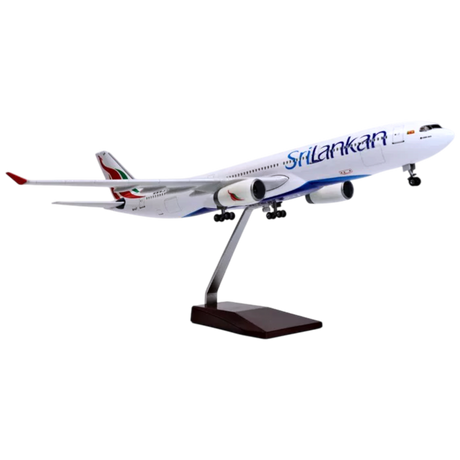 XL SriLankan Airbus A330 Model Aircraft - Photo 1