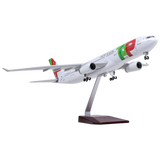 XL TAP Air Portugal Airbus A330 Model Aircraft - Photo 1