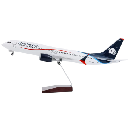 XL Aeromexico Boeing 737 MAX Model Aircraft - Photo 2
