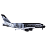 XL Air New Zealand Airbus A380 Model Aircraft - Photo 3