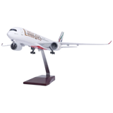 XL Emirates Airbus A350 Model Aircraft - Photo 6
